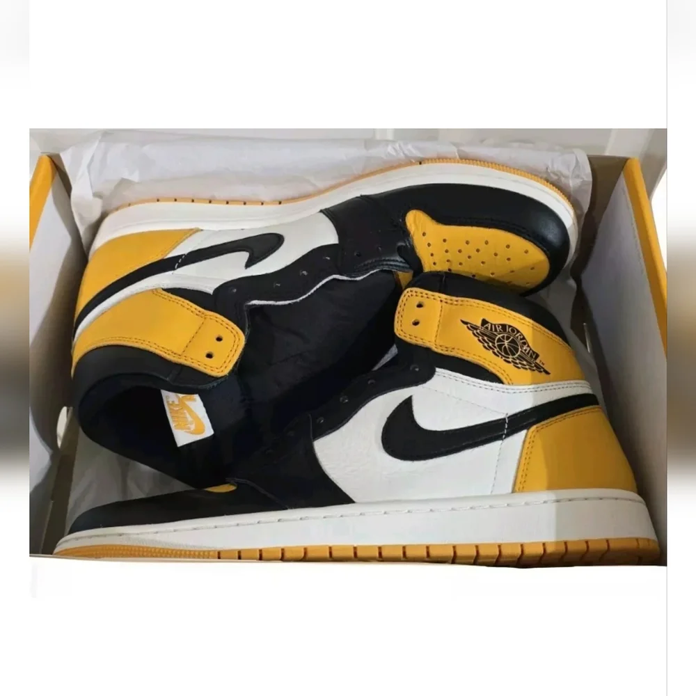Nike Jordan 1 Retro High OG Yellow Toe (555088-711) Men's Size 10 New In Box - Picture 3 of 13